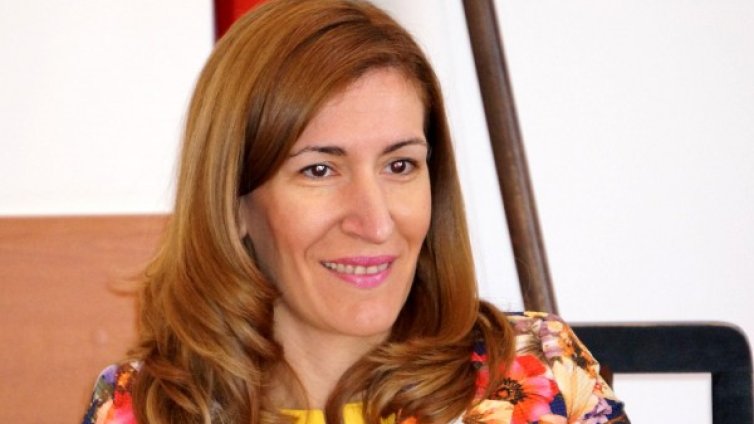 Ангелкова сияе: Русия – ключов пазар за страната ни