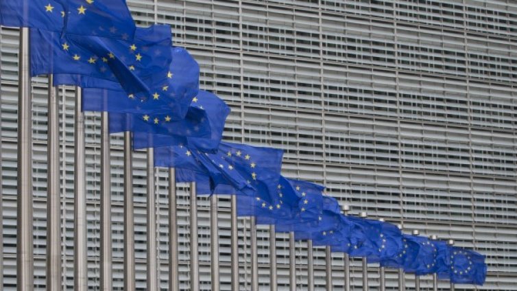 Британският еврокомисар Джонатан Хил си тръгва