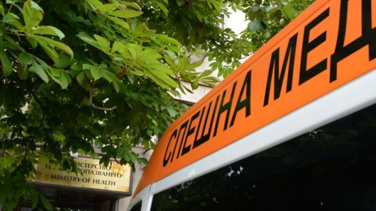 Бой с тръби и пръти: За честта на селска булка...