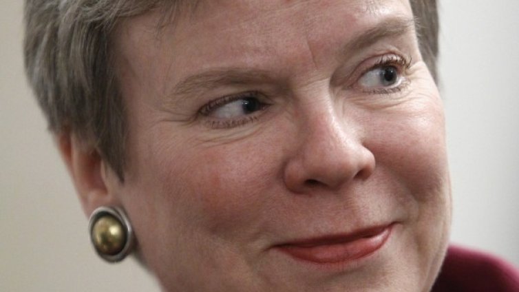 НАТО назначи жена за заместник генерален секретар