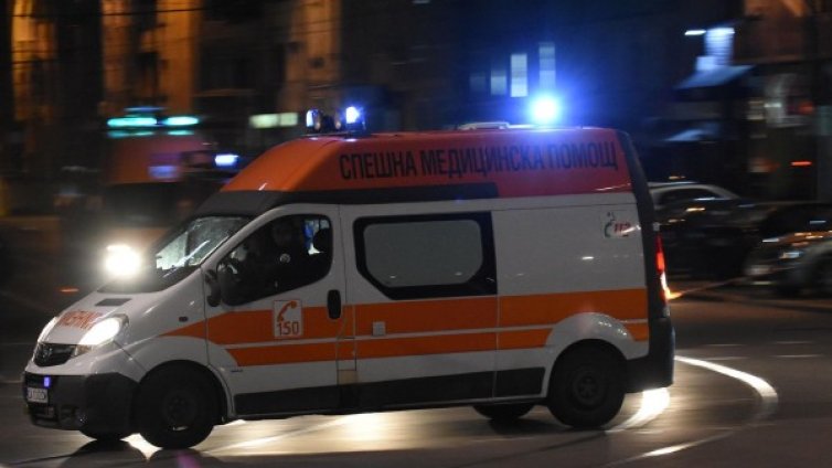 Урологичен проблем мъчи Митьо Очите, местят го в София