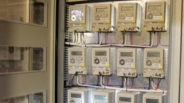 Извънредно отчитат електромерите заради новата цена на тока