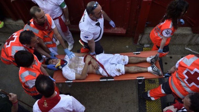 Девет ранени след тичането пред бикове в Памплона