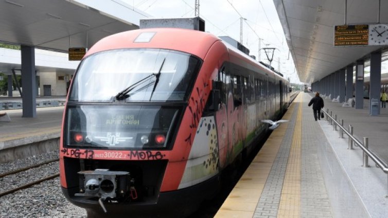 Стачка в Гърция спира влаковете от София до Солун