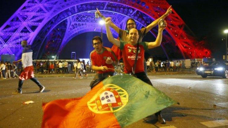 Сълзи от радост и от мъка &ndash; Европа има нов футболен крал!