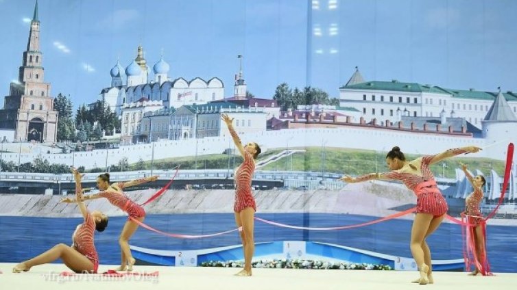 Злато на пет ленти... В името на Цвети! 