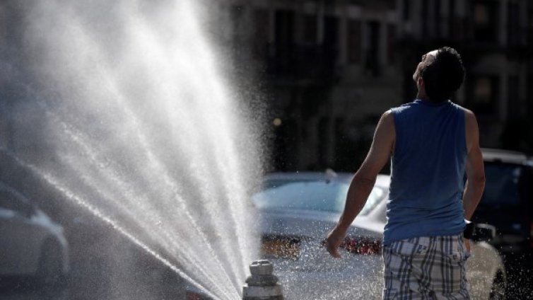 Мор, задух и лек ветрец &ndash; до 36 градуса утре