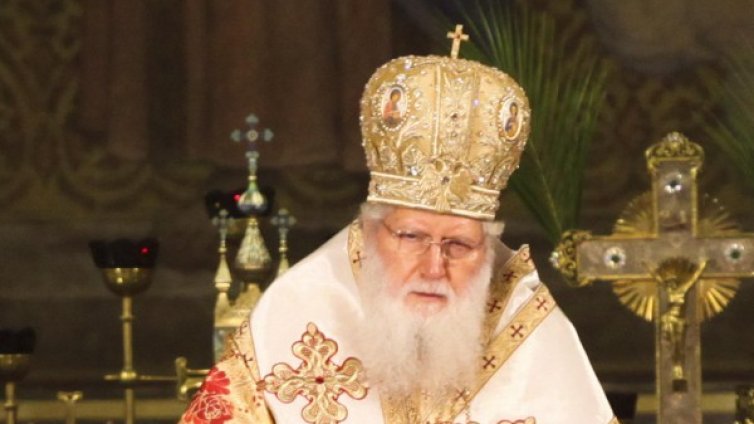 Дядо Наум: &dagger;Неофит да се съобразява със Синода!