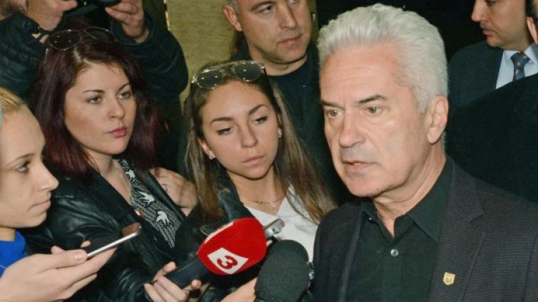 Да затворим границите с Турция, зове Сидеров