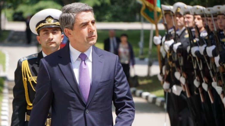 Плевнелиев към Турция: Не с насилие на насилието!