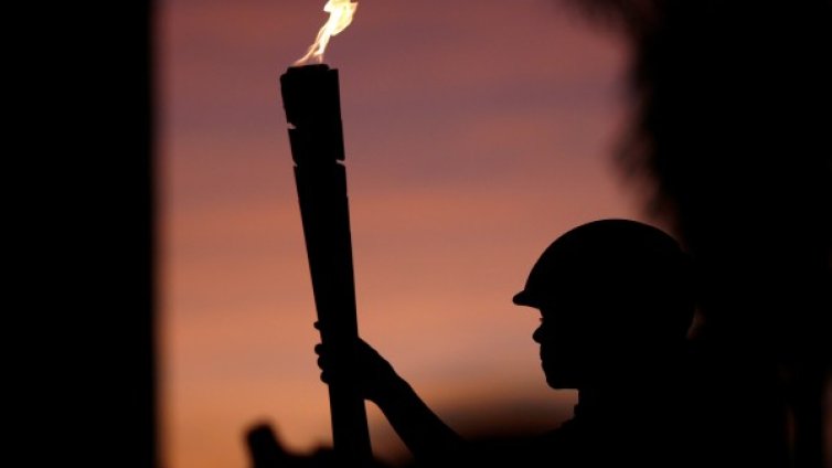 Да откраднеш&hellip; олимпийския огън!