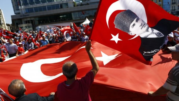 Без Ердоган &ndash; гражданска война. Остане ли &ndash; още по-зле!