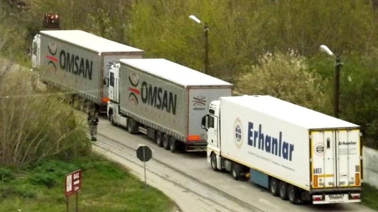 МВР гледа под лупа шофьорите на тирове и автобуси 