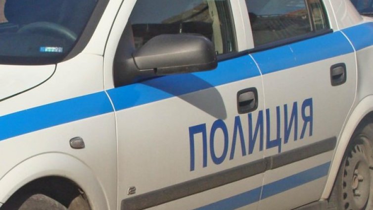 Спипаха младеж, возил шестима афганистанци