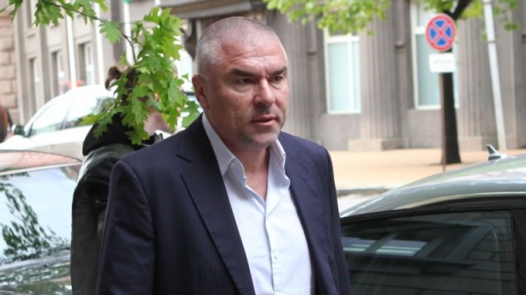 НС спря референдума на Марешки. Той: Отивам на избори!