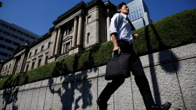 Жега мори японците, прати над 430 в болница 