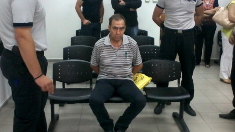 Ирена иска едва 10 бона от насилника Евстатиев