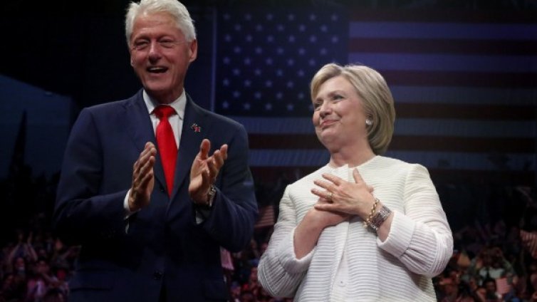 Ричард Ран: Клинтън са "финансови съюзници" на Путин!