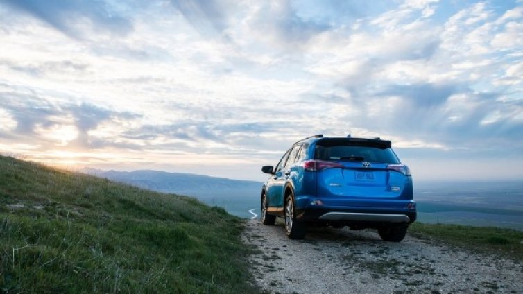 Toyota оглави класацията по продажби 