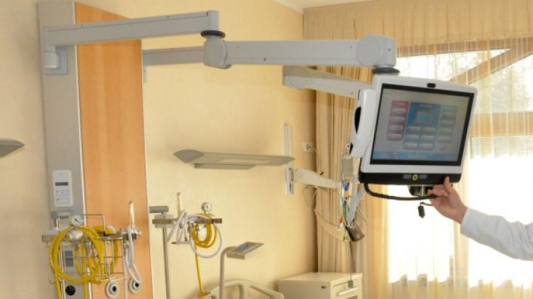 19 болници с нова апаратура от "Българската Коледа"