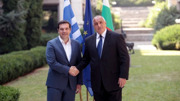 Атина: Италия, Германия и България ни доведоха до бедност!