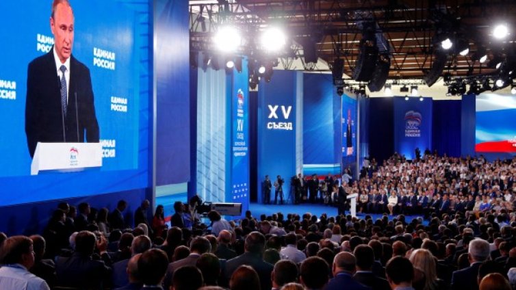 Партията на Путин извади милиардерите от листата си