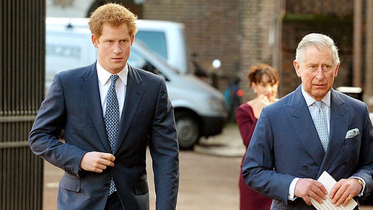 Принц Хари отдаде почит на майка си след срещата за помирение с баща си 