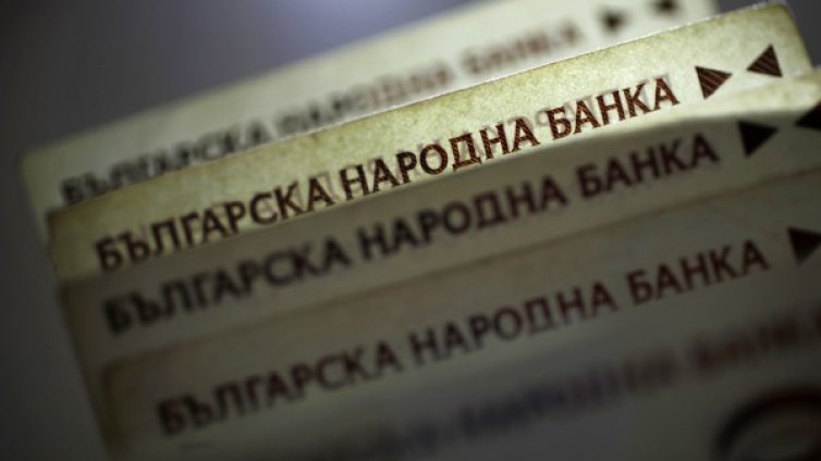 Задигнаха 10 бона и злато от къща в пловдивско село
