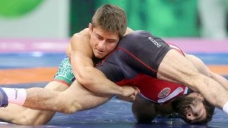 Пуерториканец надви Борислав Новачков