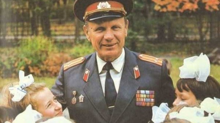Соцретро: Съветската милиция ги пази