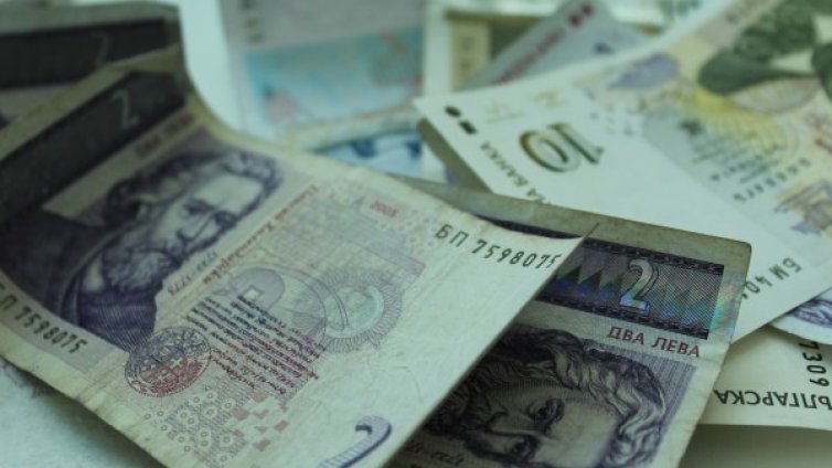 Свиха 9 500 лв. от сграда в стопански двор в Сатовча