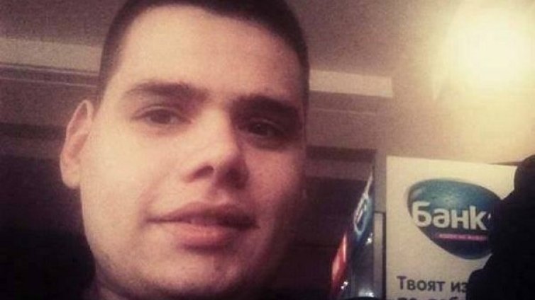 С инвалидна количка по шосето до работа. Сейхан не се оплаква