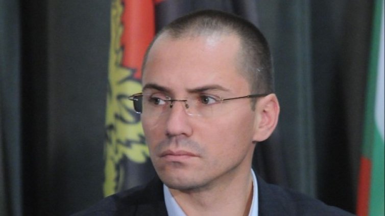 Джамбазки изригна: ЕС е съюз на двойните стандарти!