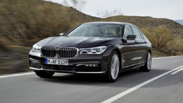 BMW вади луксозно купе 7-ма серия