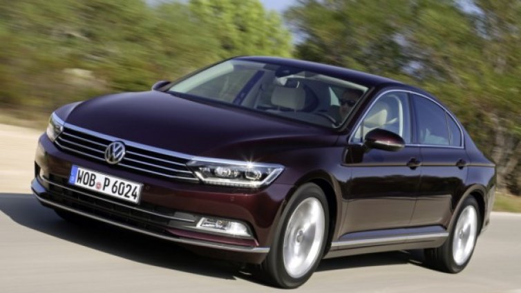 VW бори дизелгейт с по-евтини коли, но в САЩ