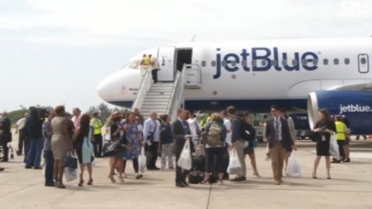 Куба и САЩ възстановиха въздушните полети