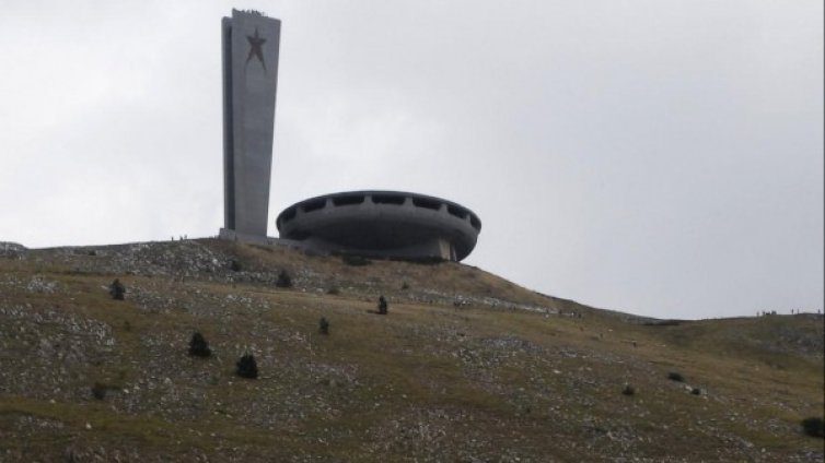 Не, Борисов няма да ремонтира Бузлуджа  