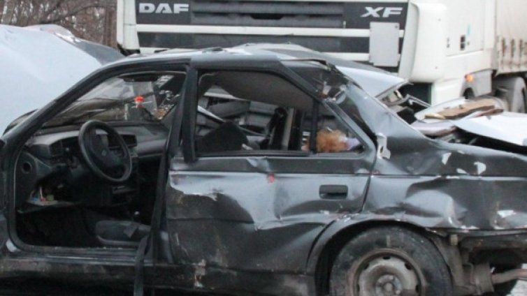 Украинско семейство загина при катастрофа в Разградско