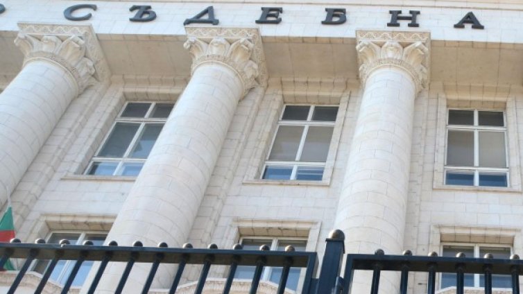 Прокуратурата започва проверка за сделката с царските конюшни