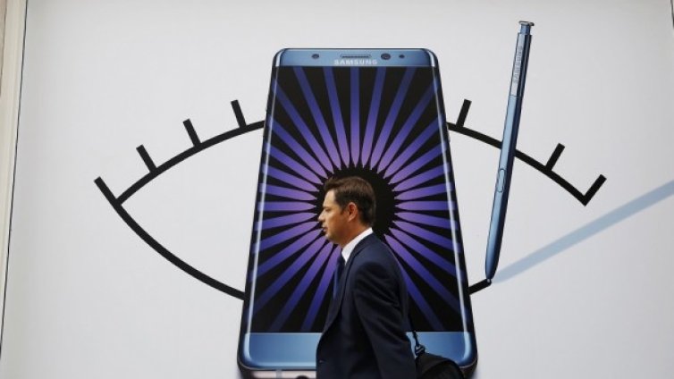 Вече над 70 случая с избухнали батерии на Note 7 