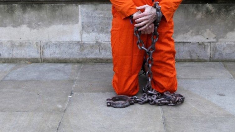 US войник и братовчед му &ndash; в затвора, помагали на ИД