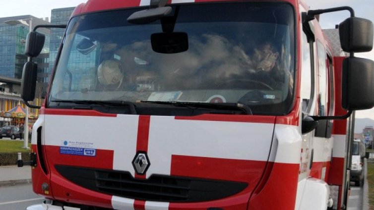 Голям пожар между две луковитски села