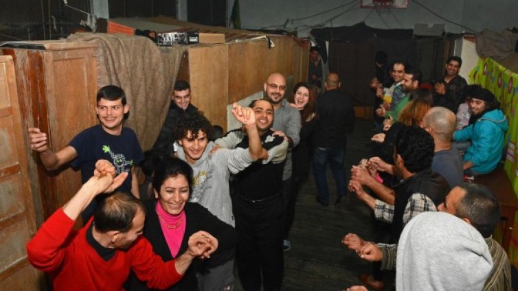 Някъде в бъдещето: Мигранти ни изкарват пенсиите