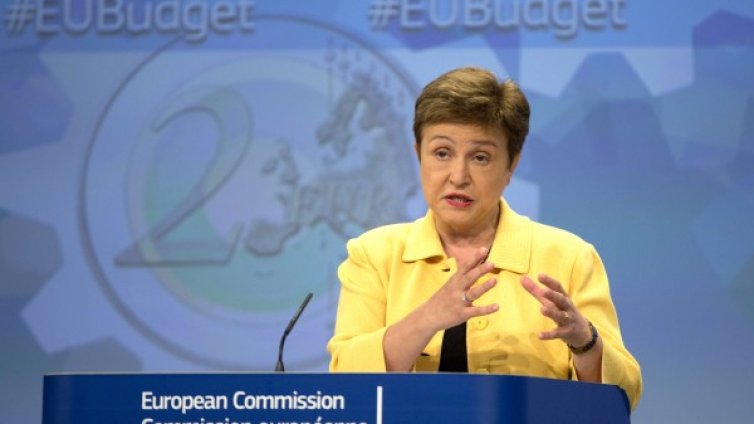 Георгиева си взе отпуск, бюджетът минава в ръцете на Германия