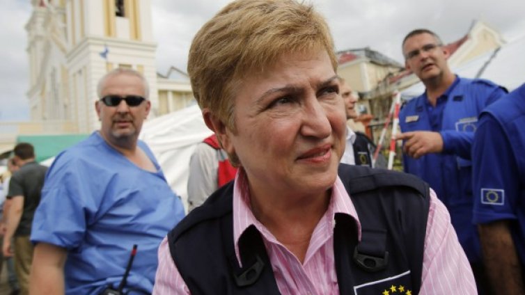 Георгиева с условия: Подкрепа от Източна Европа и без вето