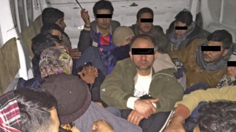 Реклама: България &ndash; рай за мигрантите!