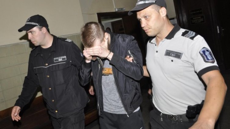 Екстрадират французина Клеман, обвинен в тероризъм