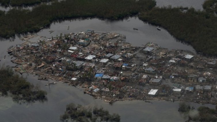 Жертвите на урагана Матю в Хаити са най-малко 478