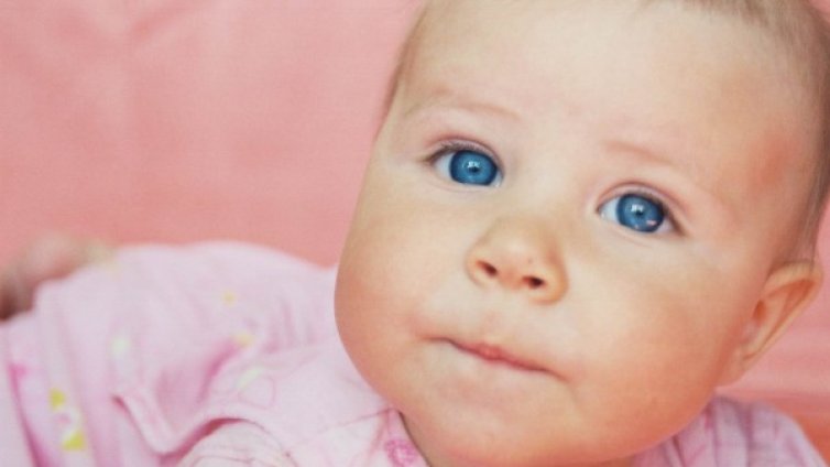 Кратък списък на най-важните аксесоари за кърмене 