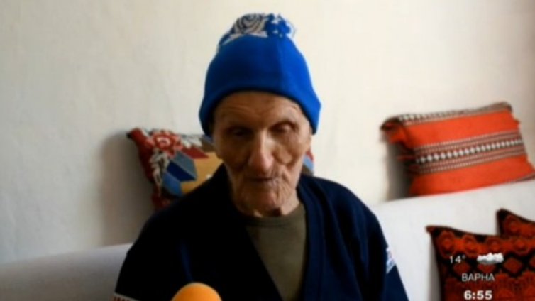 Дядо Желязко &ndash; железен! На 101 е, живял е през три строя